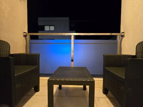 Izdavanje, jednosoban stan, 50m², Blok 6, Podgorica - image 12