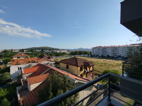 Izdavanje, stan, 50m², Kod Big Fashion-a, Podgorica - image 5