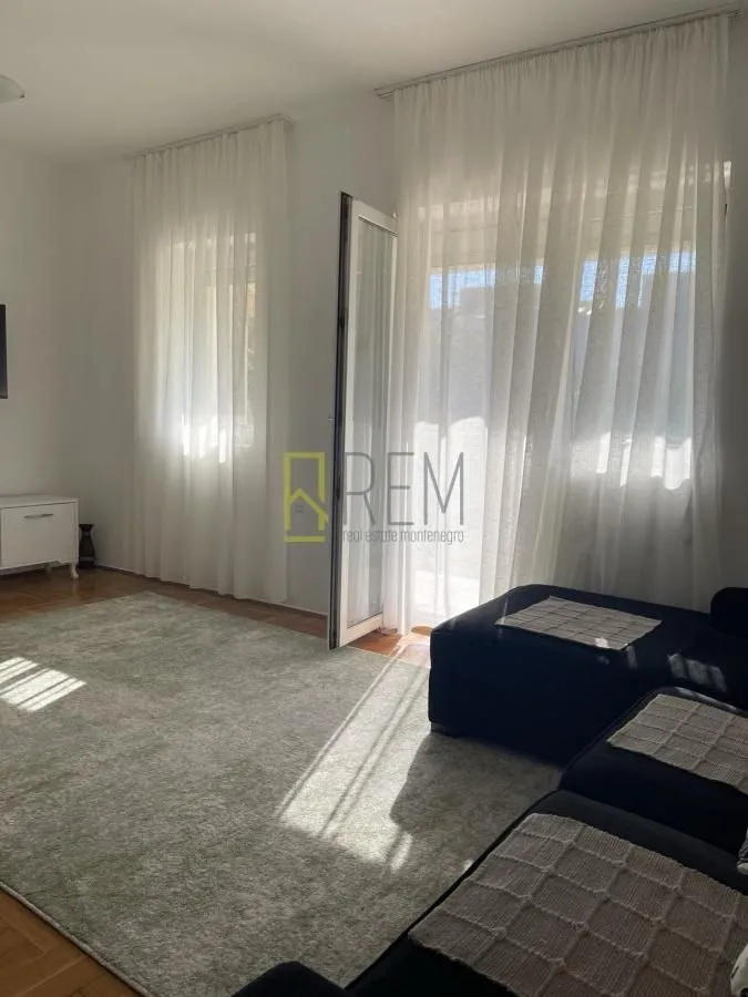 Prodaja, dvosoban stan, 65m², Stari Aerodrom, Podgorica