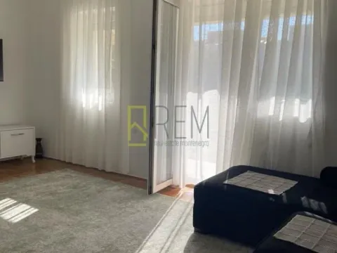 Prodaja, dvosoban stan, 65m², Stari Aerodrom, Podgorica - image 2
