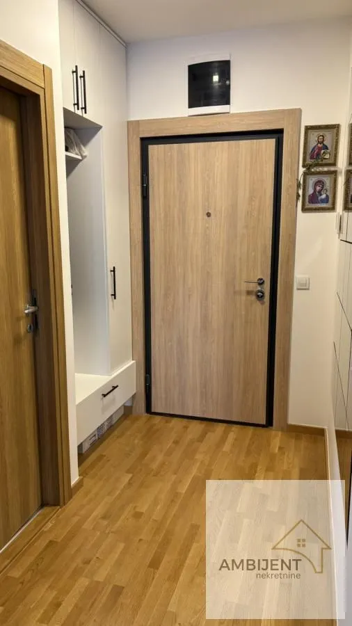 Prodaja, dvosoban stan, 48m², Stari Banovci, Stara Pazova