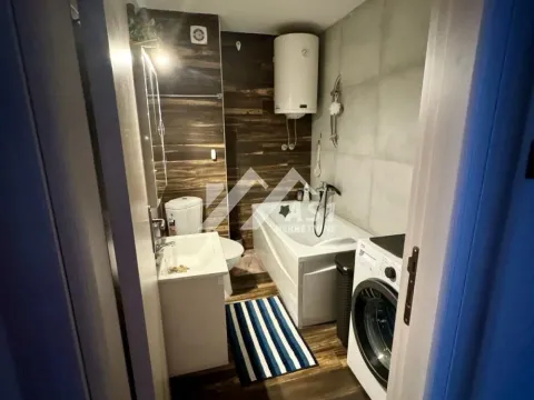 Izdavanje, dvosoban stan, 50m², Salajka, Novi Sad Sve Podlokacije - image 7