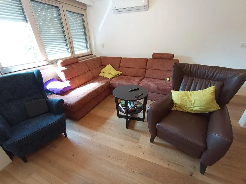 Prodaja, trosoban stan, 114m², Blok 5, Podgorica