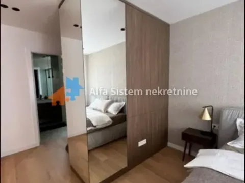 Izdavanje, četvorosoban stan, 112m², Stari Grad, Beograd - image 14