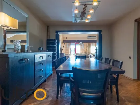 Prodaja, četvorosoban stan, 281m², Preko Morače, Podgorica - image 6