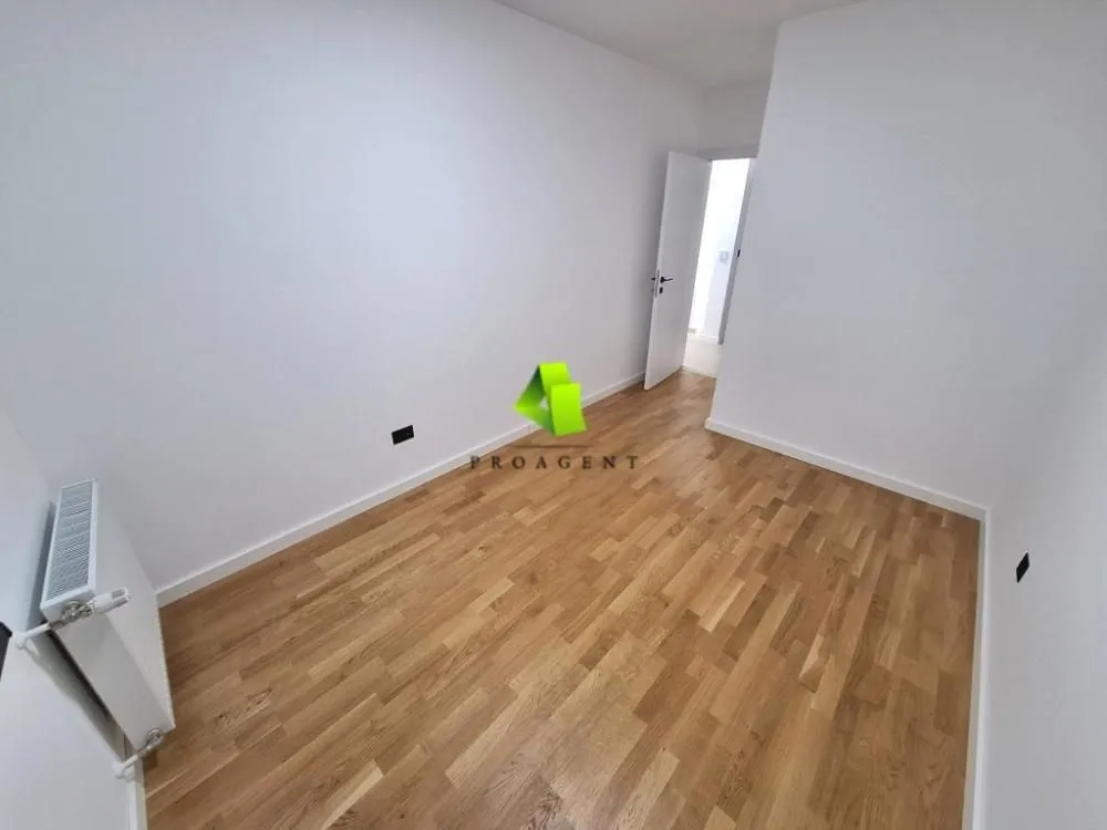 Rent, office space, 50m², Medijana, Niš