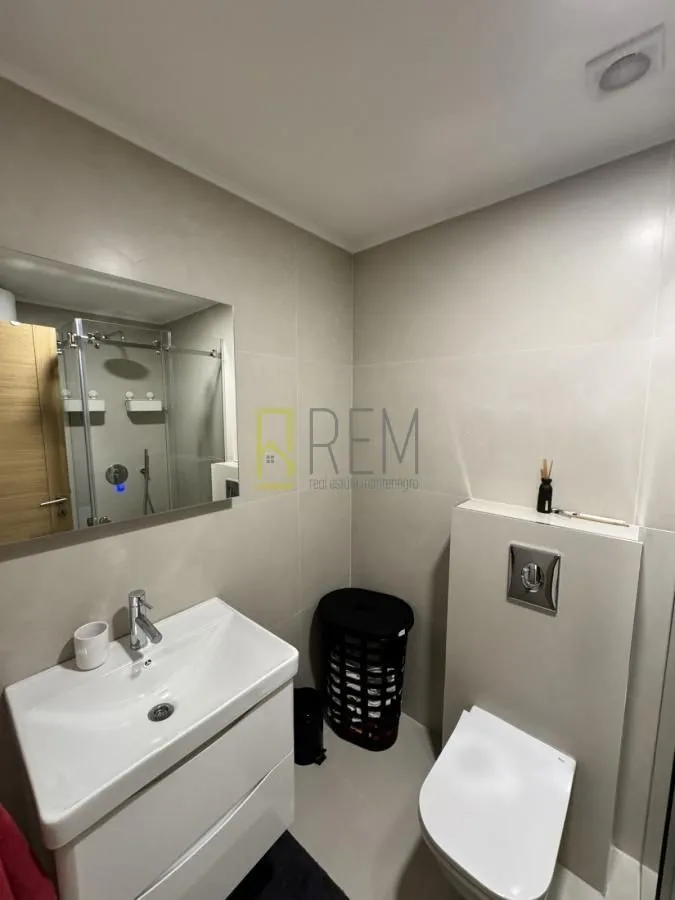 Prodaja, jednosoban stan, 69m², City Kvart, Podgorica