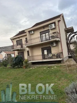 Izdavanje, dvosoban stan, 100m², Tološi, Podgorica - image 6