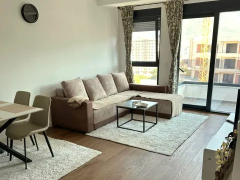 Rent, one bedroom apartment, 50m², Bjeliši, Bar - image 1