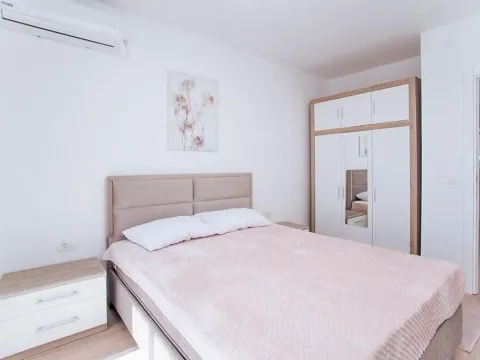 Prodaja, jednosoban stan, 57m², Pod Kuk, Tivat - image 8