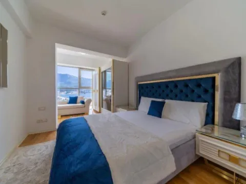 Izdavanje, trosoban stan, 150m², Dukley Gardens, Budva - image 6