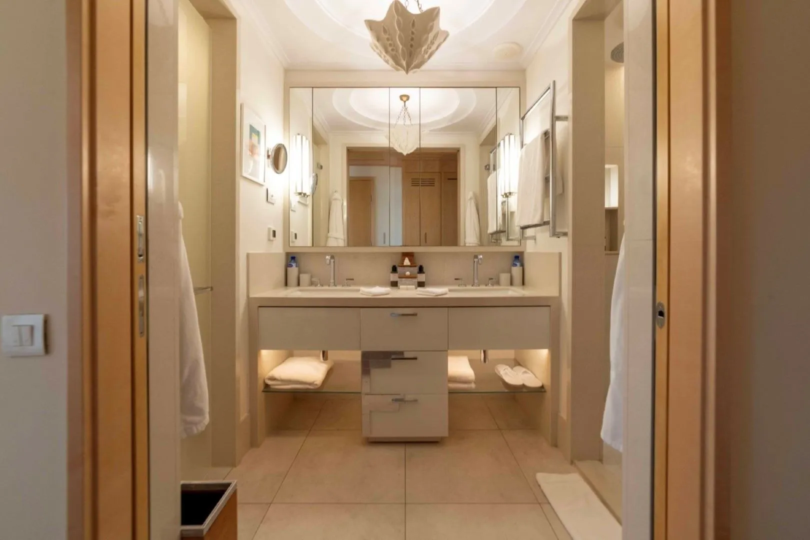 Prodaja, dvosoban stan, 140m², Porto Montenegro, Tivat