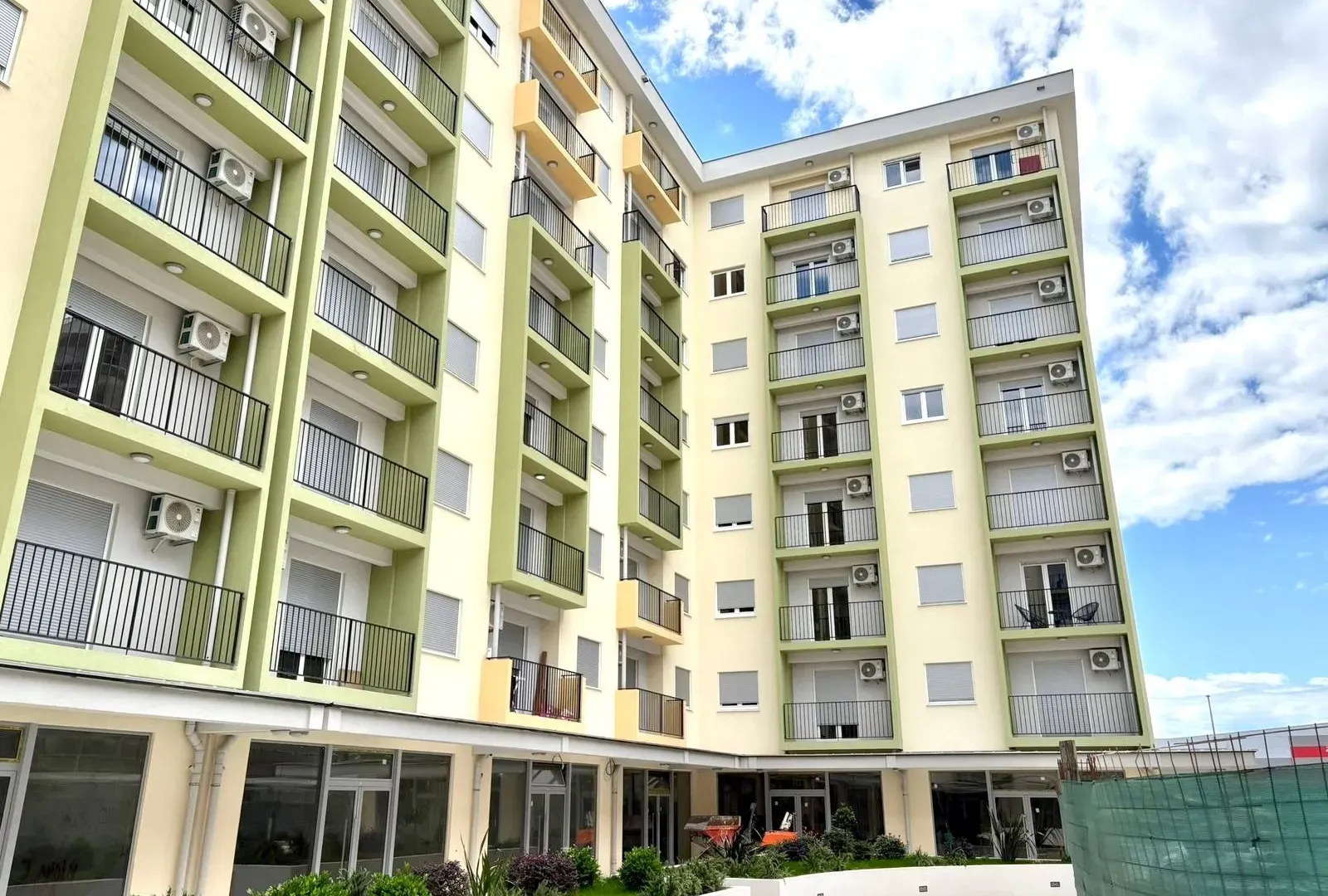 Sale, one bedroom apartment, 40m², Pobrežje, Podgorica