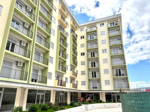 Prodaja, jednosoban stan, 40m², Pobrežje, Podgorica - image 3