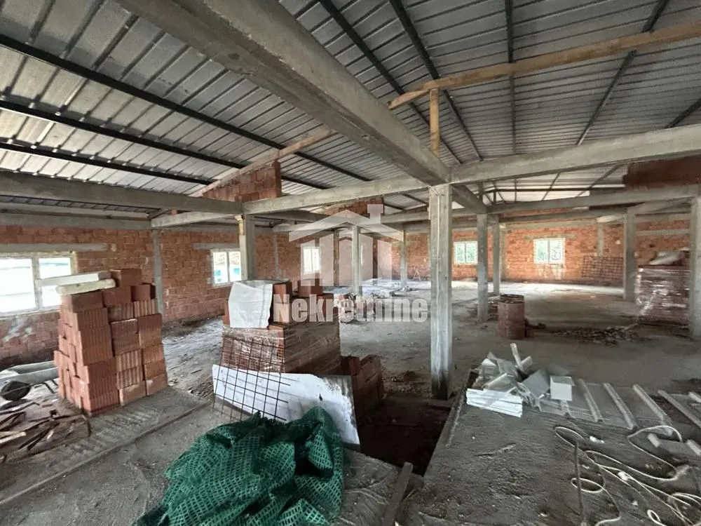 Rent, office space, 700m², Umka, Beograd