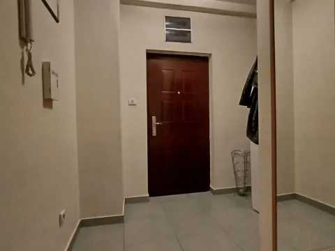 Prodaja, dvosoban stan, 70m², Stari Aerodrom, Podgorica - image 7