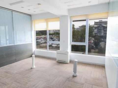 Prodaja, poslovni prostor, 80m², Preko Morače, Podgorica - image 7