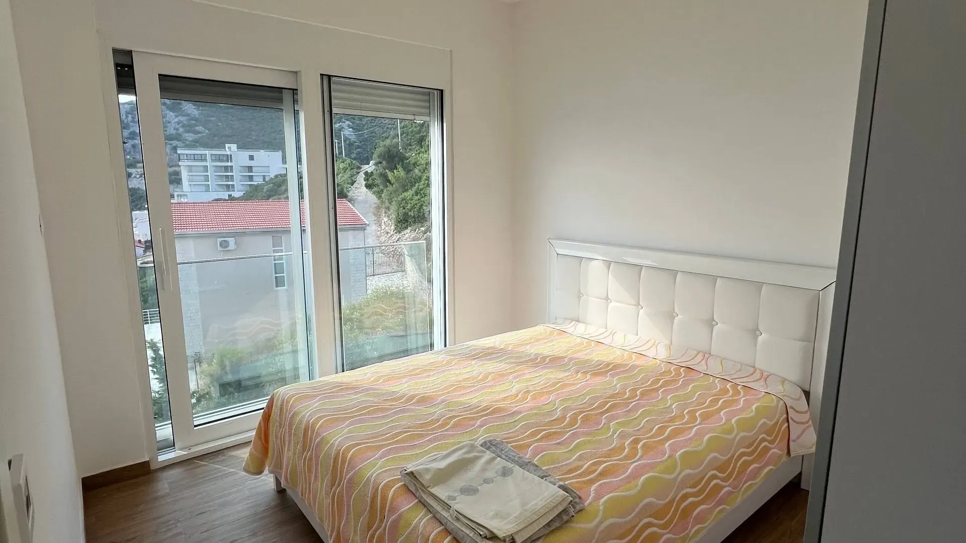 Sale, two bedroom apartment, 80m², Dobre Vode, Bar