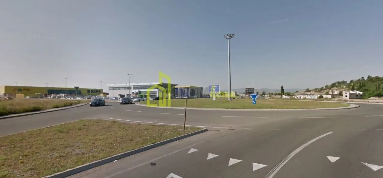 Rent, office space, 550m², Zeta, Podgorica