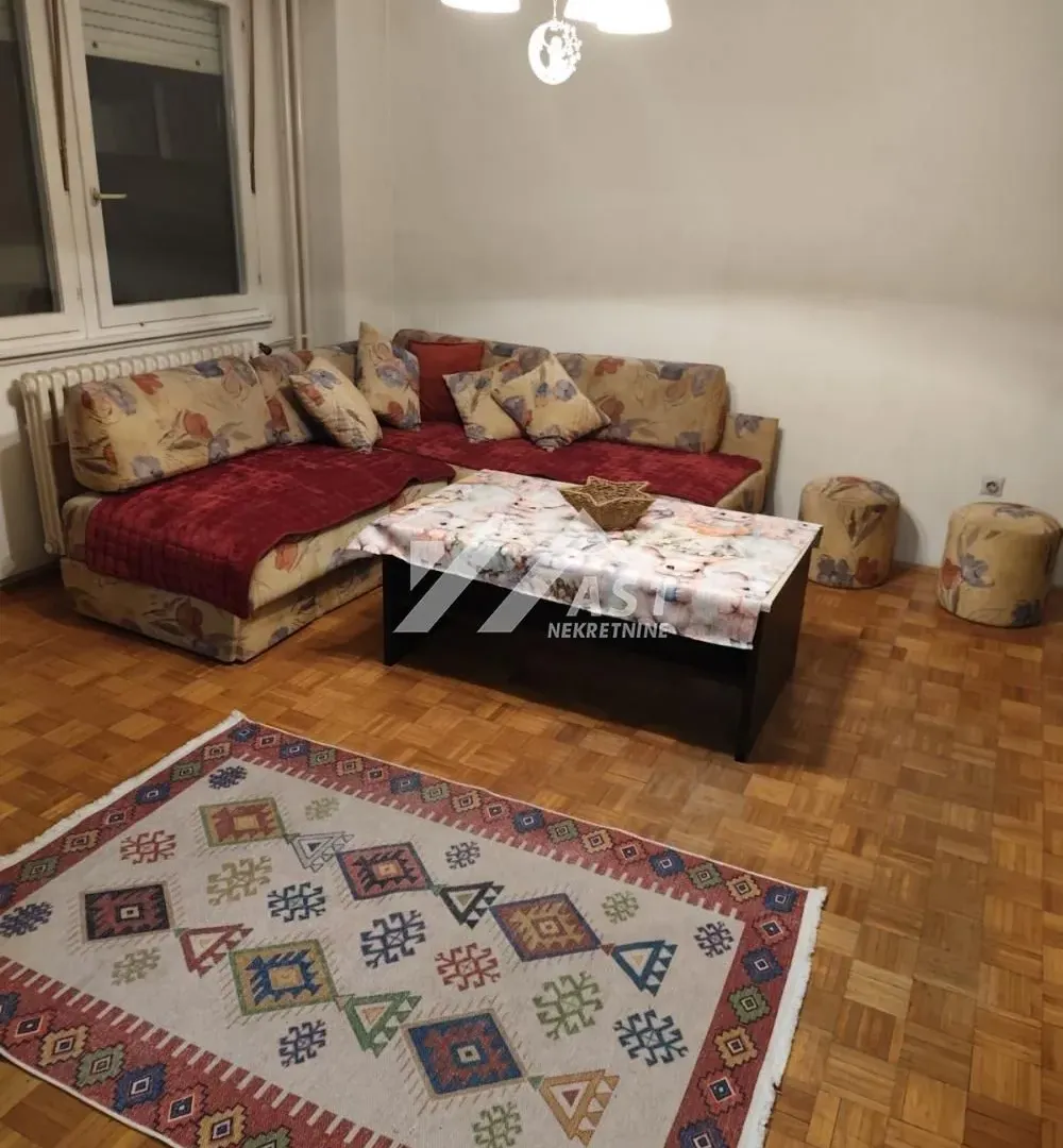 Izdavanje, dvosoban stan, 60m², Novo naselje, Novi Sad
