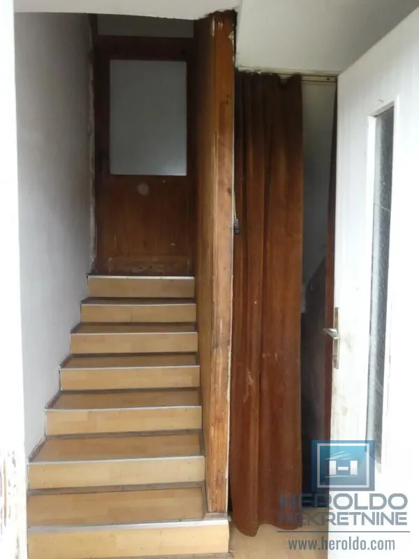 Prodaja, kuća, 250m², Štipljanski put, Jagodina