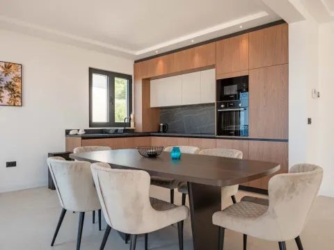 Prodaja, kuća, 318m², Reževići, Budva - image 24