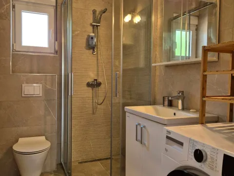 Prodaja, dvosoban stan, 75m², Mažina, Tivat - image 7