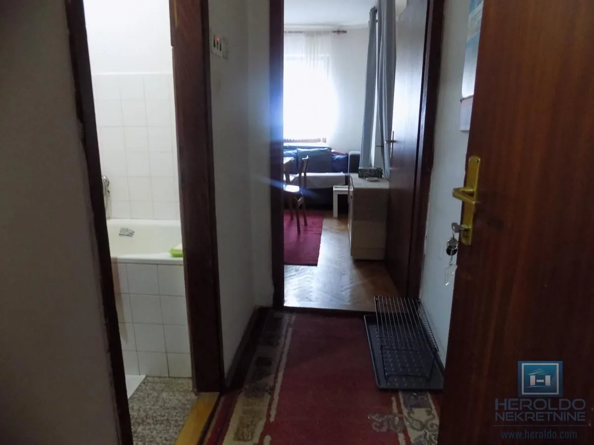 Rent, studio apartment, 26m², Jagodnjak, Paraćin