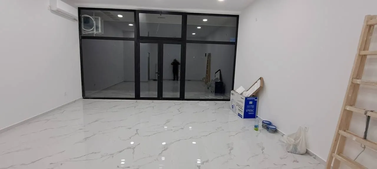 Izdavanje, poslovni prostor, 35m², Tuški Put, Podgorica