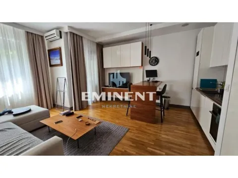 Izdavanje, dvosoban stan, 44m², Banovo Brdo, Beograd - image 1