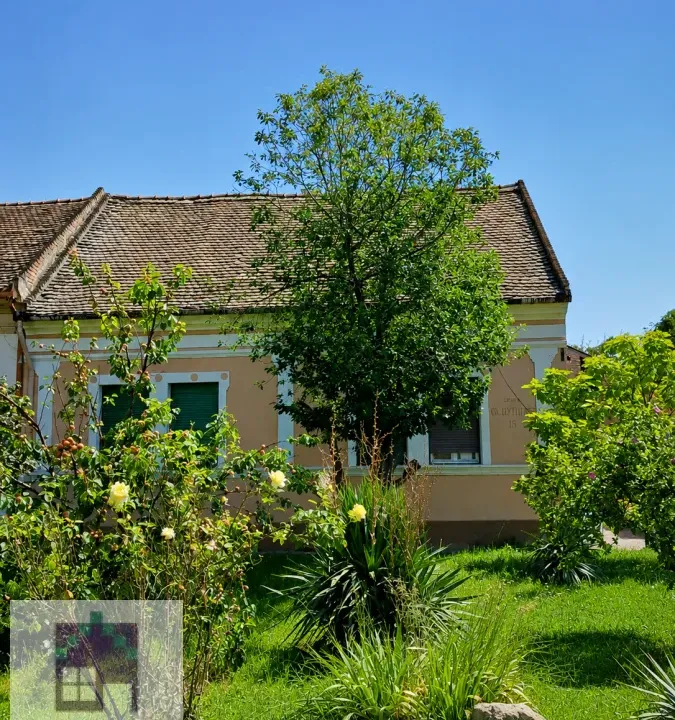 Prodaja, kuća, 150m², Perlez, Zrenjanin
