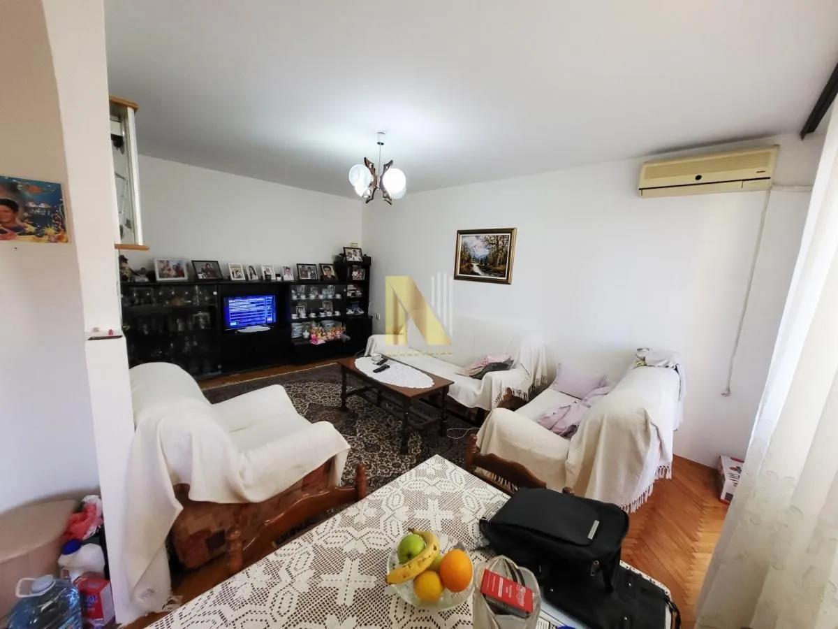 Prodaja, dvosoban stan, 52m², Bulevar Oslobodjenja, Novi Sad Sve Podlokacije