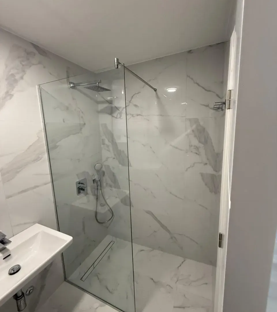Prodaja, dvosoban stan, 51m², Dobrota, Kotor