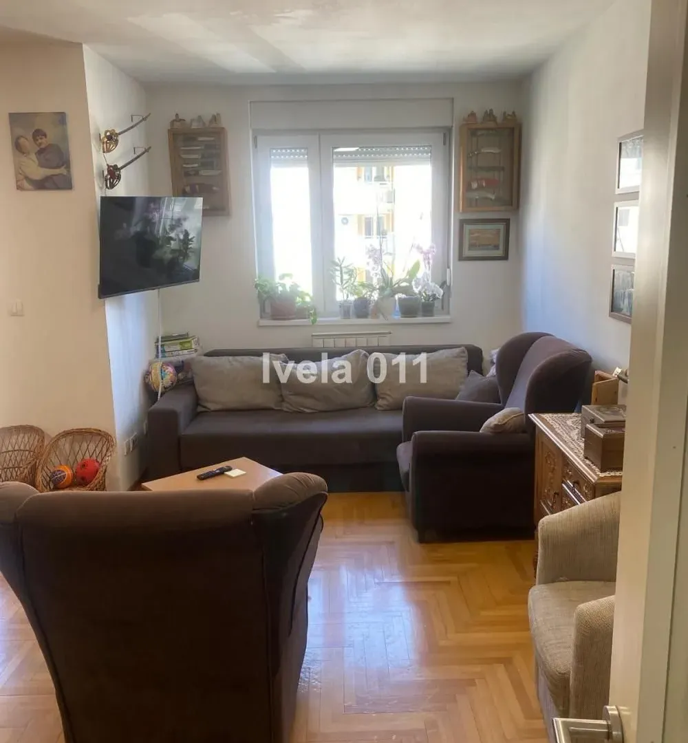 Prodaja, trosoban stan, 84m², Voždovac Sve Podlokacije, Beograd