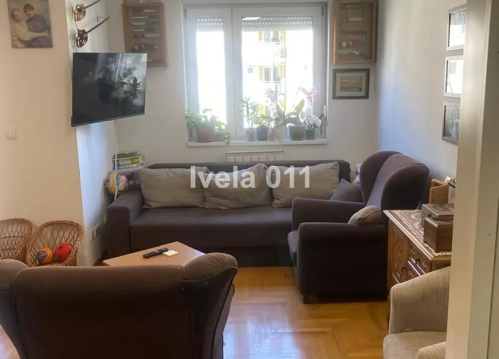 Prodaja, trosoban stan, 84m², Voždovac Sve Podlokacije, Beograd