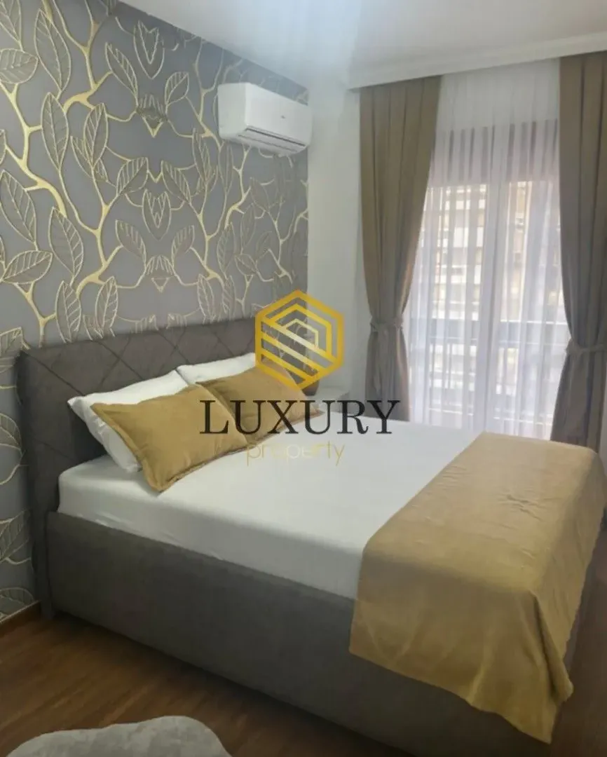 Izdavanje, dvosoban stan, 70m², Master Kvart, Podgorica
