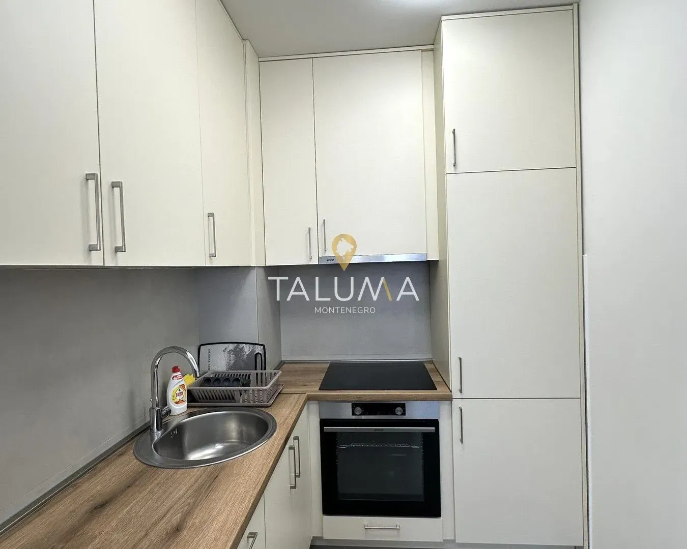 Rent, one bedroom apartment, 48m², Stari Aerodrom, Podgorica