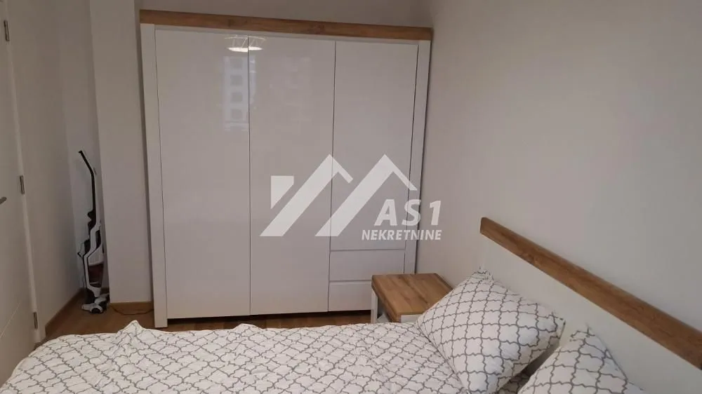 Izdavanje, dvosoban stan, 43m², Liman 2, Novi Sad Sve Podlokacije