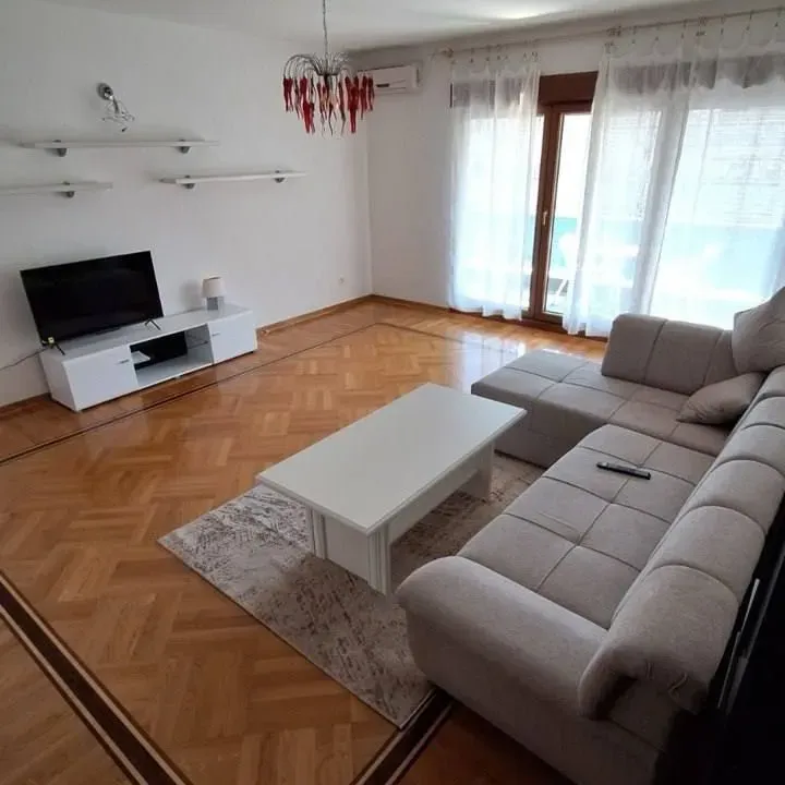 Prodaja, dvosoban stan, 105m², Rozino, Budva