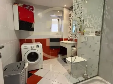 Prodaja, kuća, 273m², Petrovaradin, Novi Sad - image 19