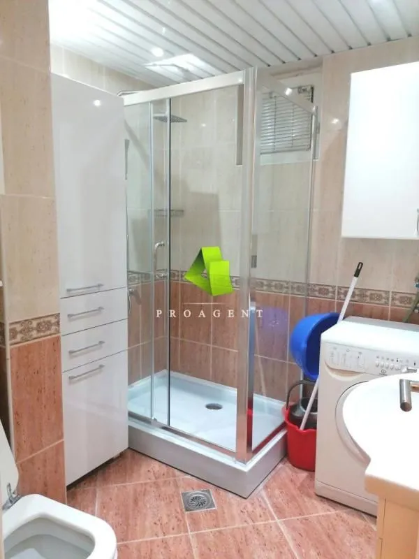 Rent, three bedroom apartment, 81m², Palilula, Niš