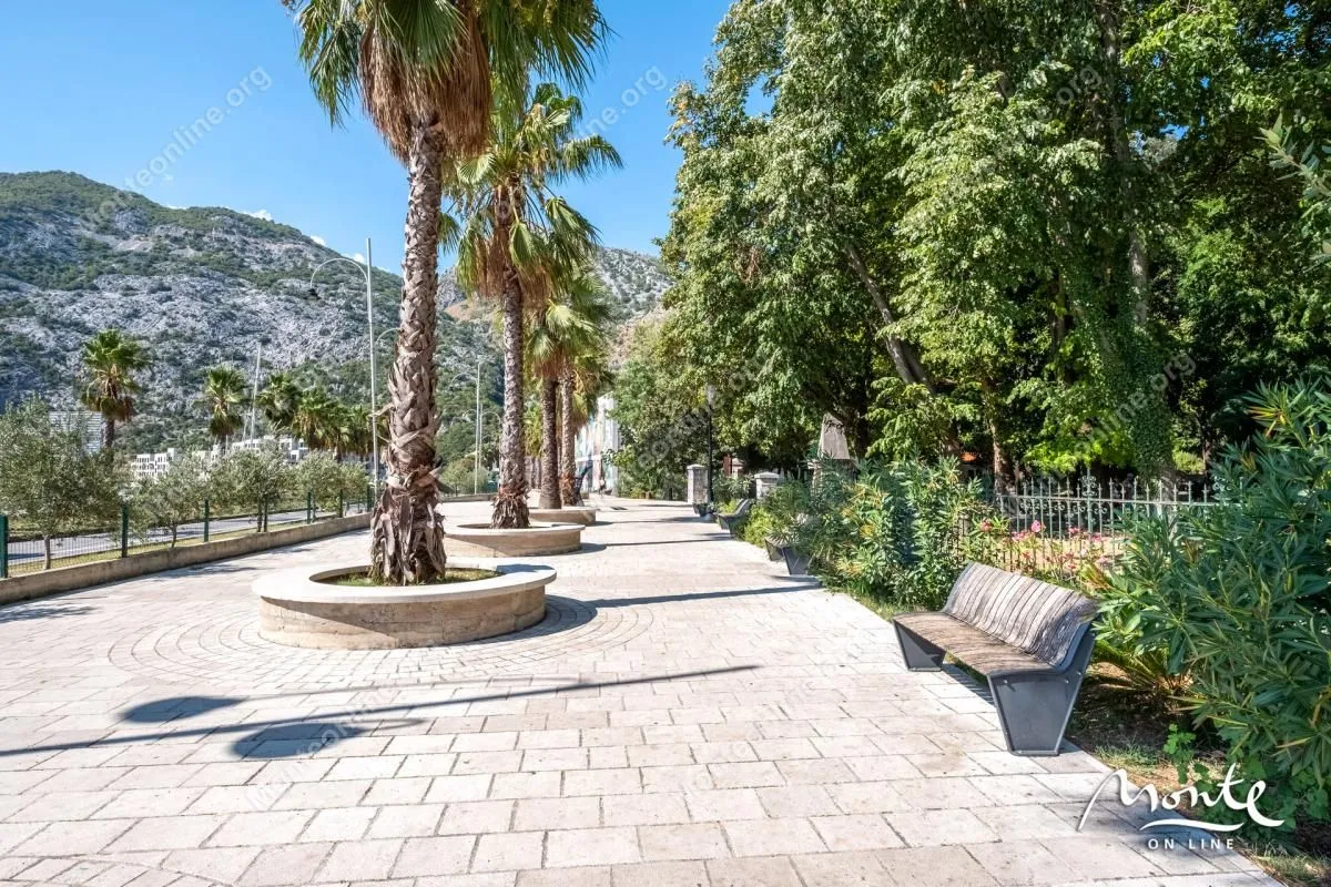 Sale, house, 112m², Risan, Kotor