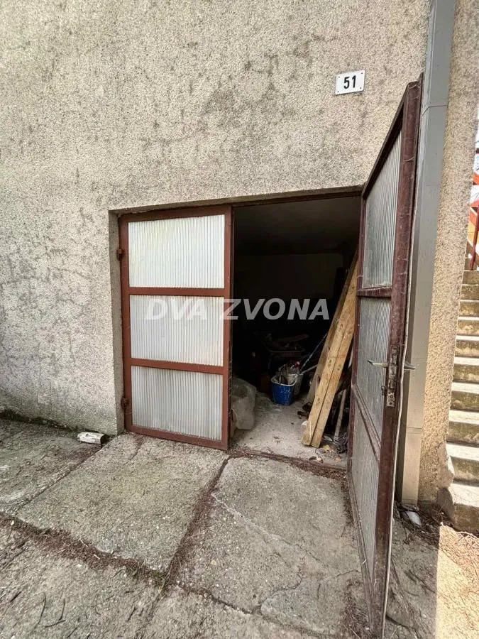 Sale, house, 29m², Irig, Srbija