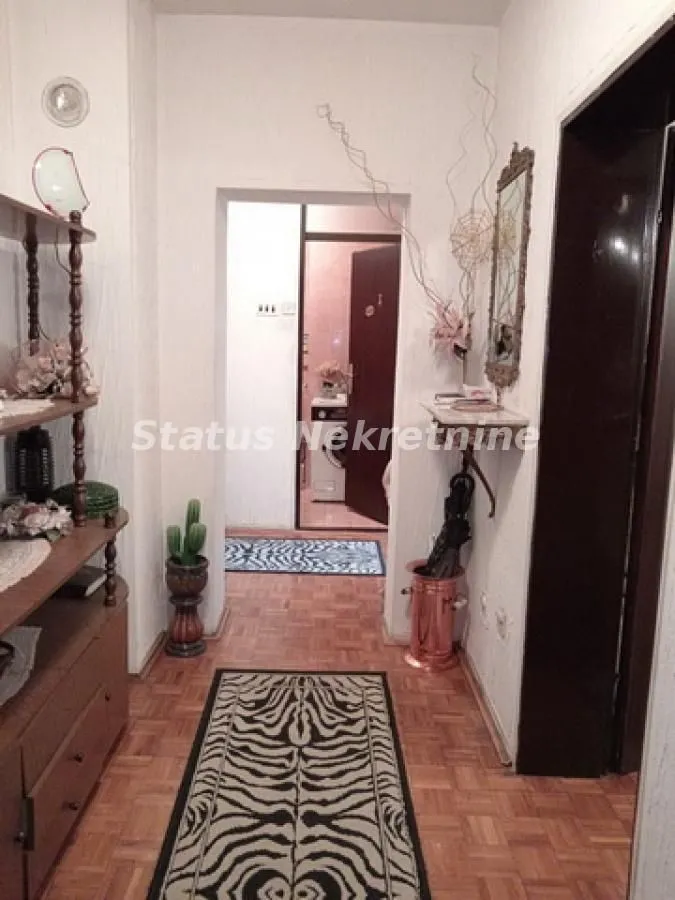 Prodaja, dvosoban stan, 64m², Novo naselje, Novi Sad