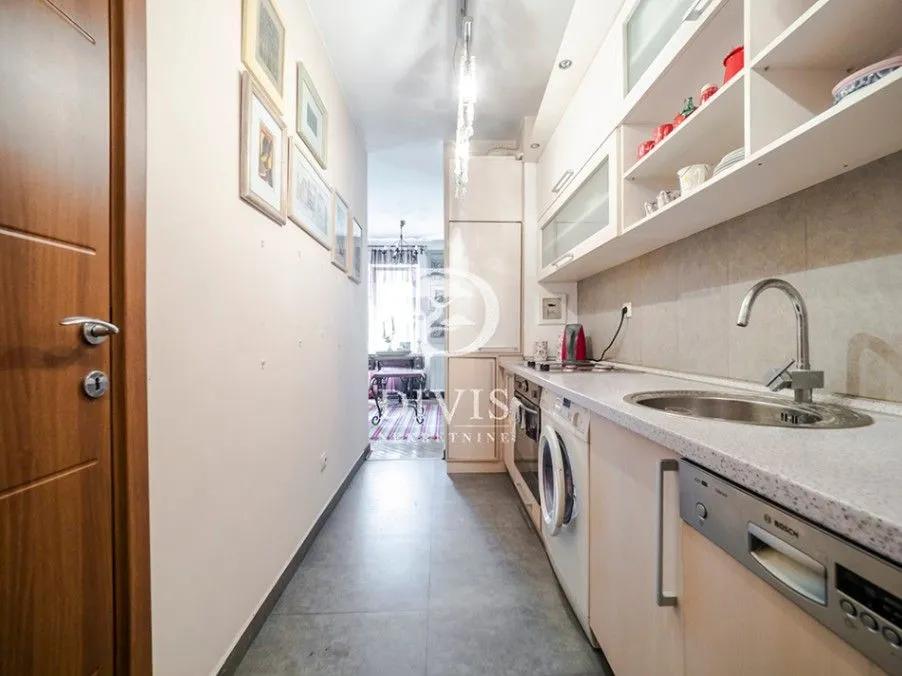 Prodaja, trosoban stan, 81m², Dedinje Beli Dvor, Dedinje Sve Podlokacije