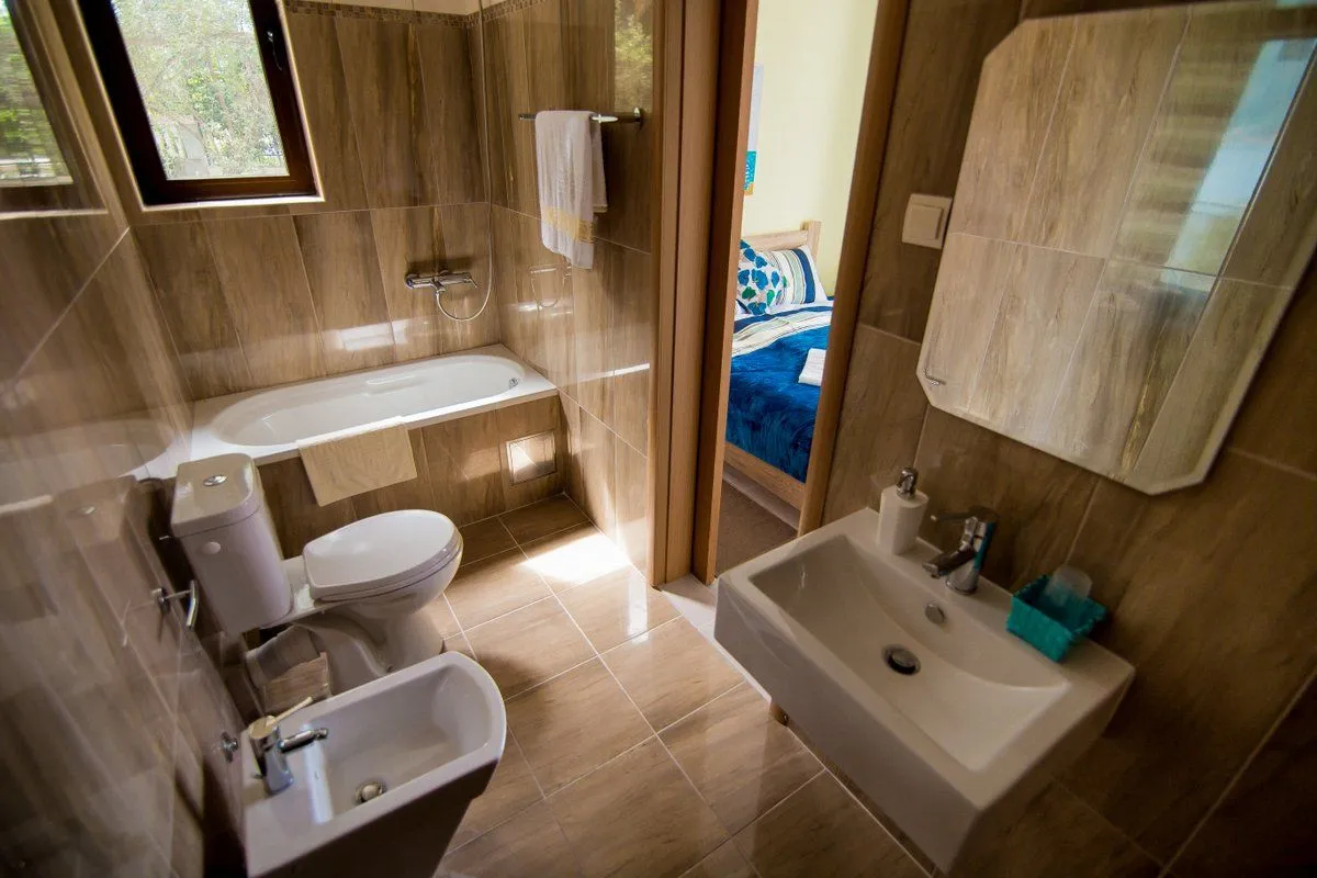 Prodaja, kuća, 240m², Krašići, Tivat