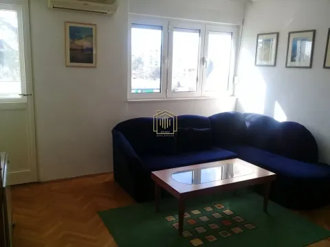 Izdavanje, jednosoban stan, 60m², Zabjelo, Podgorica