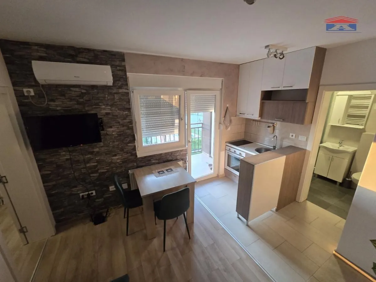 Izdavanje, jednosoban stan, 33m², Veternik, Novi Sad Sve Podlokacije