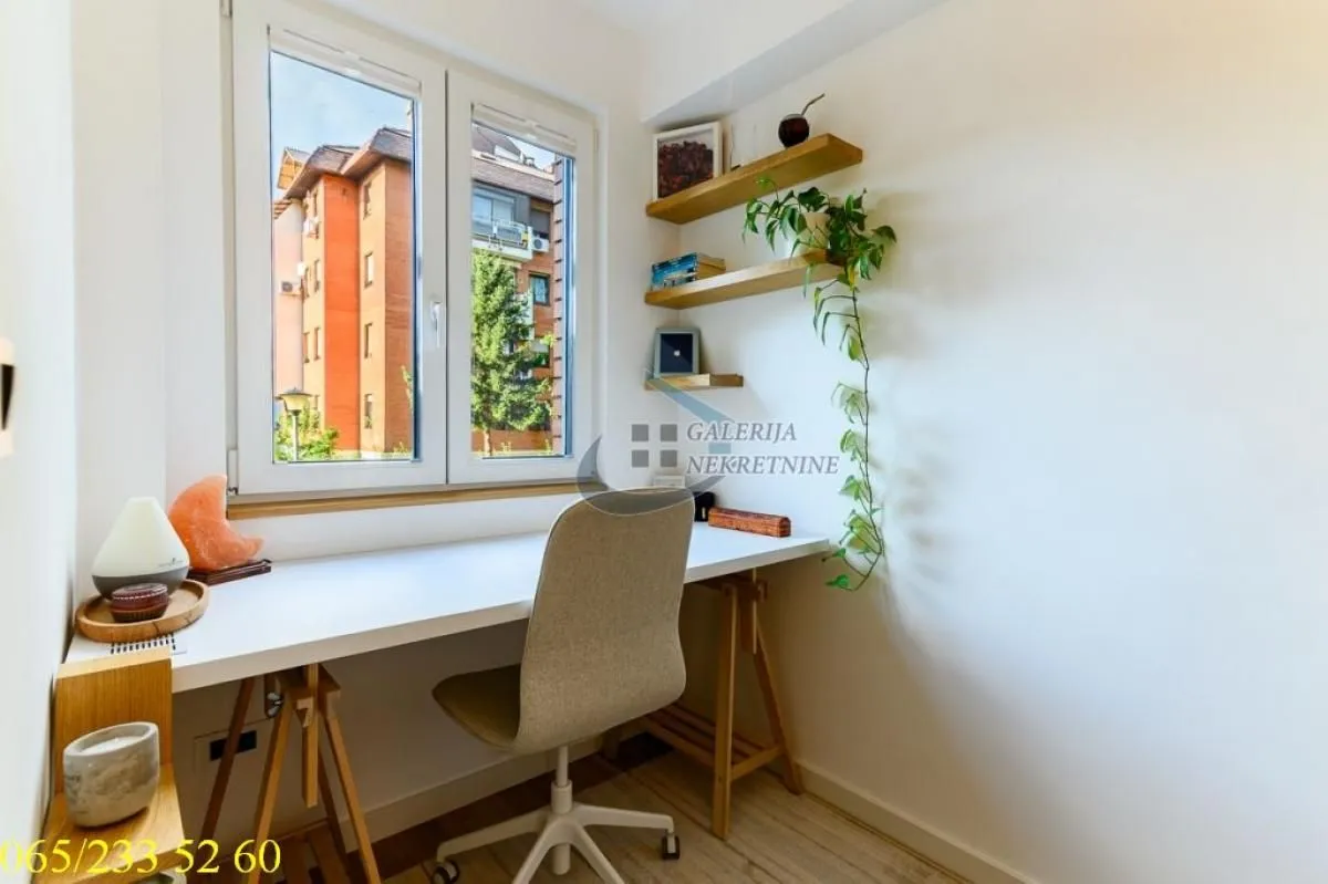 Sale, three bedroom apartment, 74m², Višnjička Banja, Palilula Sve Podlokacije