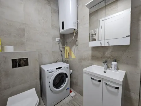 Izdavanje, jednosoban stan, 34m², Bulevar Evrope, Novi Sad Sve Podlokacije - image 13